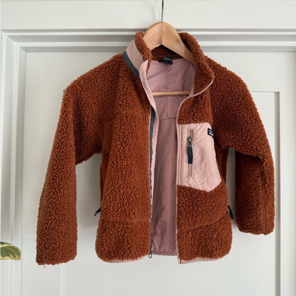 Girls XS Patagonia Jacket - cute!